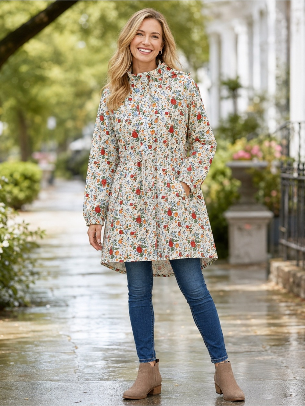 Linda Anderson Floral Packable Lightweight Hooded Raincoat Jacket L NWT Cottage